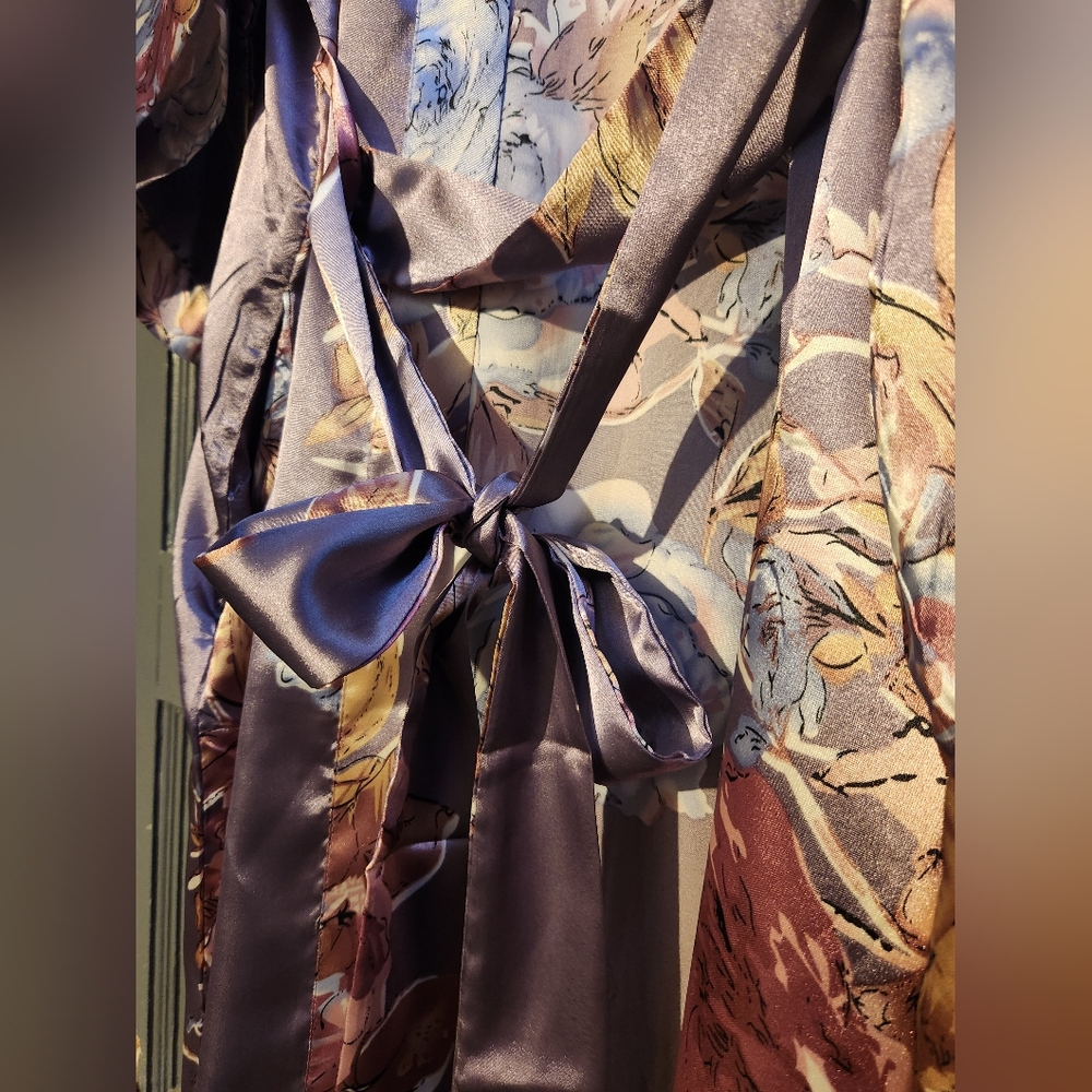 NWT Floral Kimono Robe - Picture 9 of 11